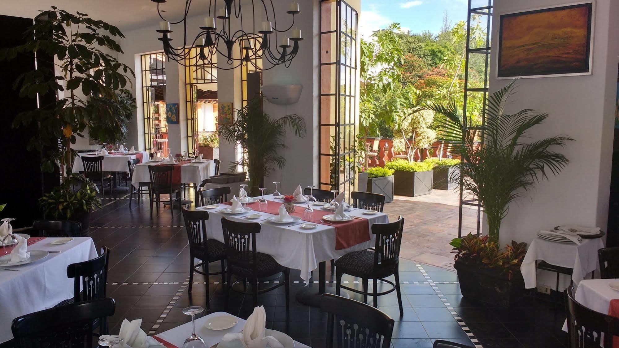 Gran Hotel Tamayo Cuernavaca Bagian luar foto